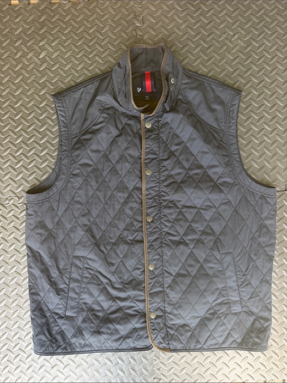 Daniel Cremieux Quilted Vest in Navy with Brown Trim